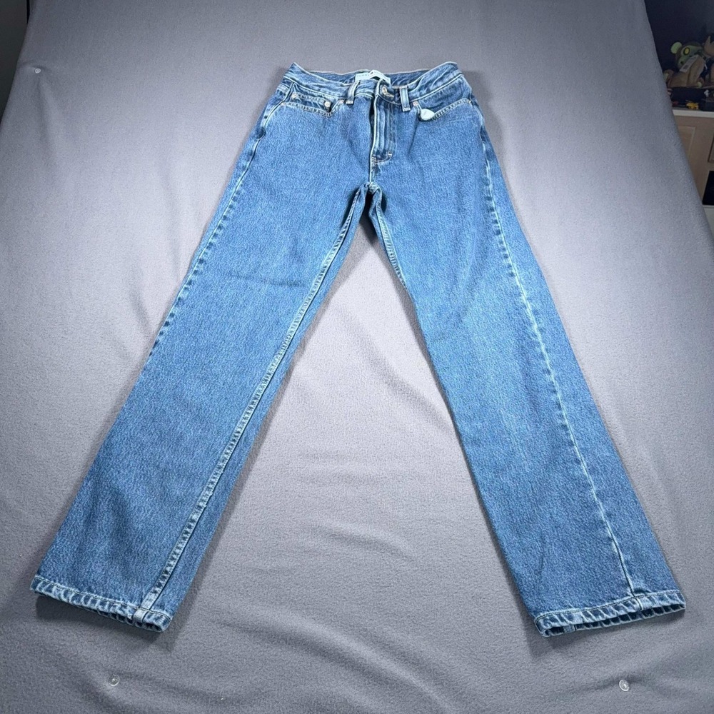 Tommy Hilfiger Womens Straight Leg Jeans Size 4 Medium Wash Denim 26x28 Mid Rise